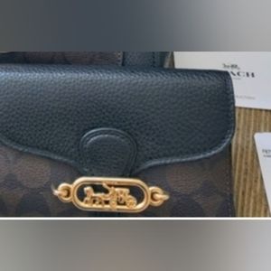 NWT Coach Jade Wallet